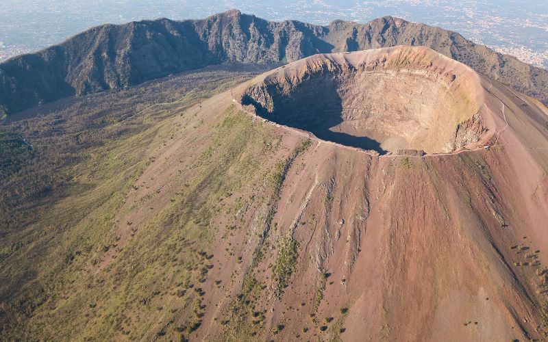 Um vulcão ainta em atividade na Itália