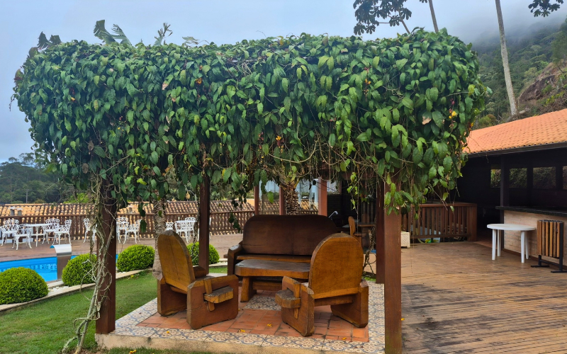 Jardim da Pousada Peterle nas Montanhas Capixabas